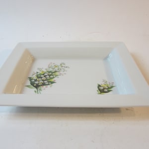 A Gorgeous Vintage Limoges Jannet Seignolles Porcelain Ashtray/Trinket Dish, Beautifully Designed and Stamped