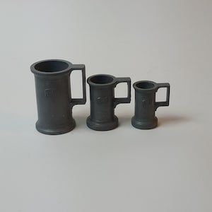 A Set of Vintage Pewter Measuring Cups/Tankards, Made in France