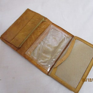 Un magnifique sac à main en cuir vintage à la mode / portefeuille / sac / sac à main, fabriqué en France