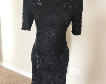 Abito nero con paillettes vintage e perline di seta, taglia piccola 6