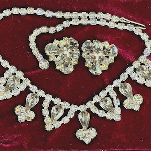 STUNNING Vintage WEISS Smokey Tear Drop and Clear Rhinestone Necklace & Earrings