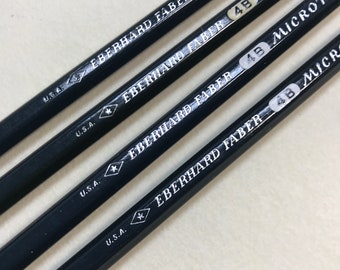 One Eberhard Faber Microtomic 4B Vintage Pencil With