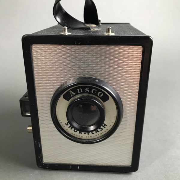 Vintage 1950s Ansco Shur Flash Box Camera