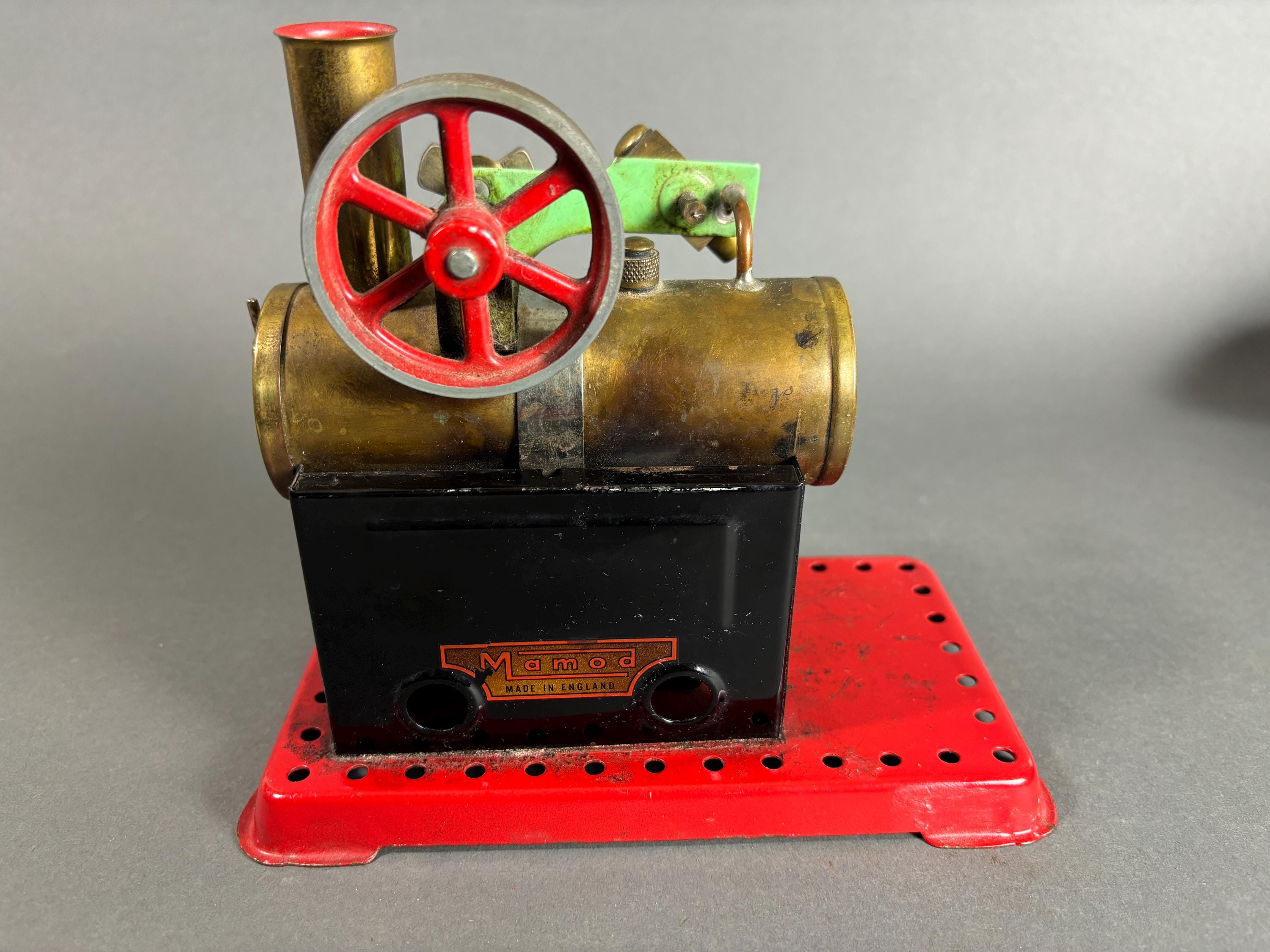 Toy Steam: How to run a Mamod Steam Engine - Berrybrook Steam & Classics
