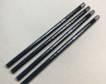 One Eberhard Faber Microtomic 4B Vintage Pencil With