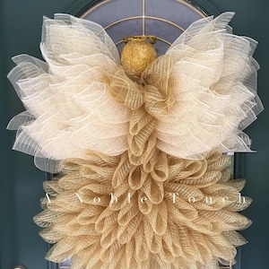 天使のリースのチュートリアル、DIY 天使、天使のリースの作り方、A Noble Touch 著