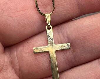 Vintage Dainty 14k Yellow Gold Cross Religious Pendant Necklace