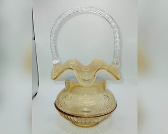 Vintage Fenton Yellow Uranium/vaseline Glass Custard Satin Vase - Etsy