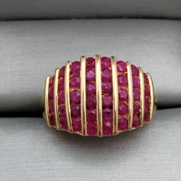 Vintage Natural Channel Ruby Ring 14K Yellow Gold Size 7