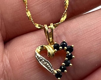 Estate Dainty 14k Yellow Gold Genuine Blue Sapphire Diamond Chip Open Heart Pendant Necklace