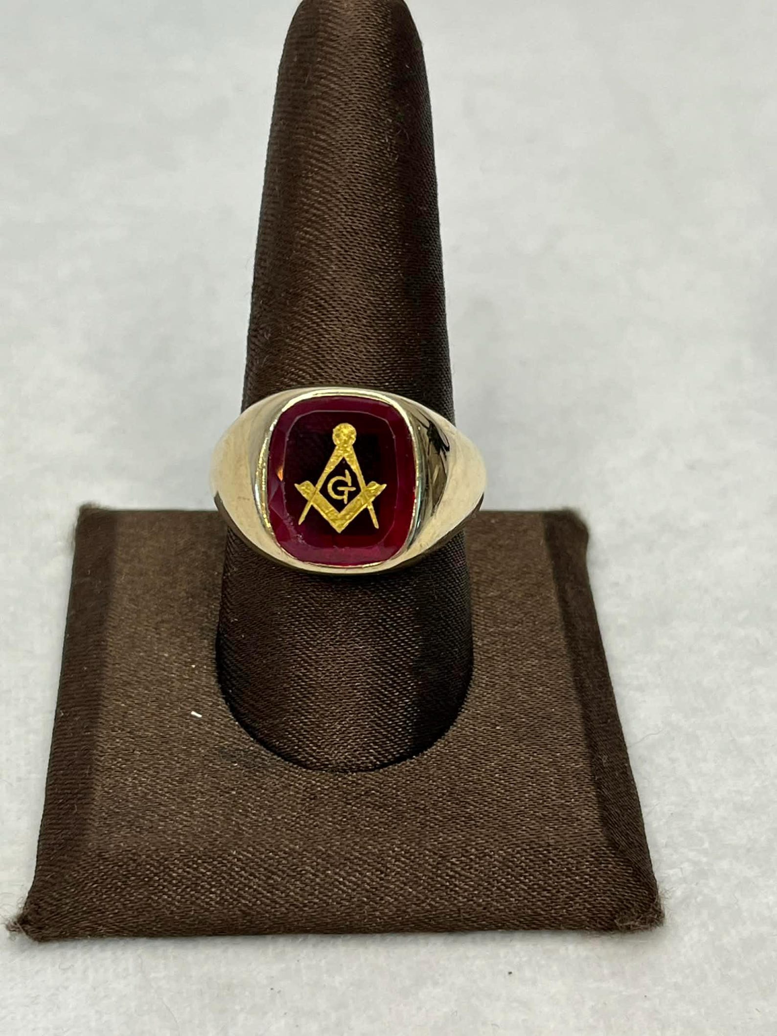 Vintage 10k Yellow Gold Ruby Masonic Mason's Signet Ring - Size 11.75 ...