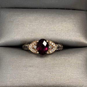 Le Vian 14kt Rose Gold Raspberry Rhodolite Garnet with Vanilla and Chocolate Diamonds Ring Size 6 1/4