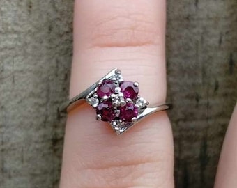 Dainty Vintage Natural Ruby & Diamond Ring 10K White Gold Size 2 1/4