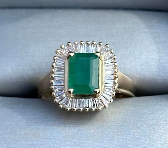 1.90 CTW Emerald Cut Natural Emerald & Diamond Ha… - image 1