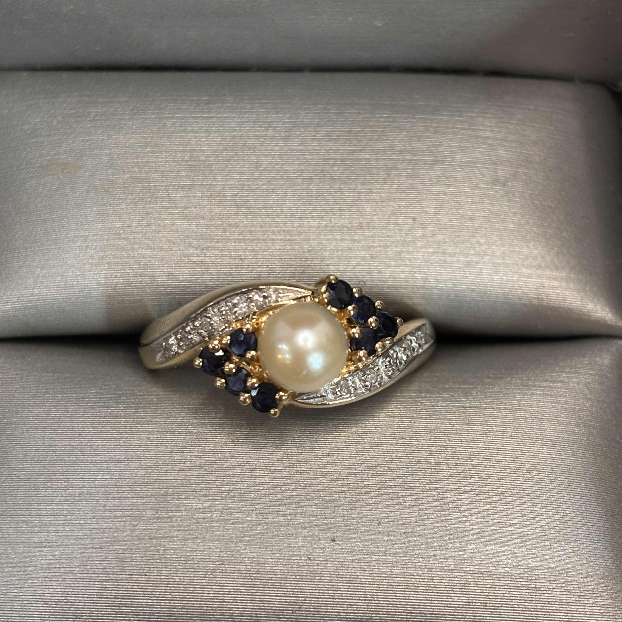 14kt Yellow Gold Pearl, Sapphire and Diamond Accent Ring Size 9