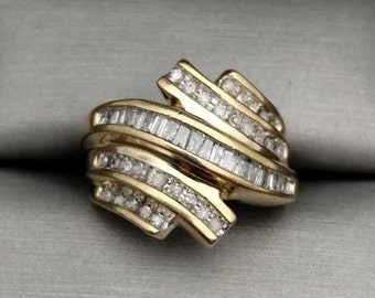 1/2 CTW Natural Round & Baguette Diamond Channel Wave Ring 10K Yellow Gold Size 4 1/4