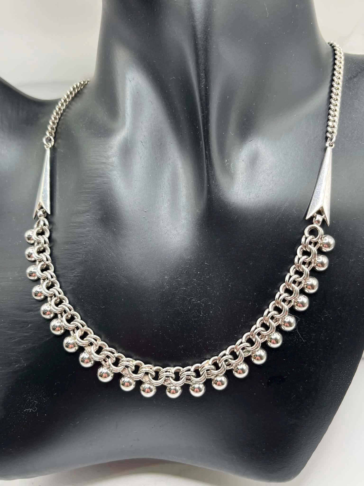 Chainmail Triangle Necklace - Etsy