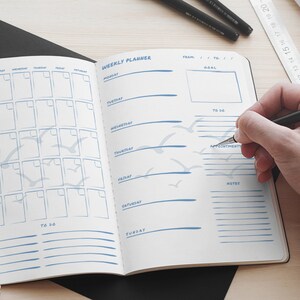 Retro Seagull Planner: Monthly, Weekly, Daily, Trackers - Pop Era Inspired - PDF Download