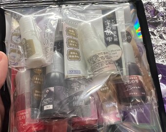 Lot of 7 Padico UV Resin Pigment Colorants! DESTASH! Black, Red, Pink, Purple, Brown, Polarization Pearl, and Pearl White!