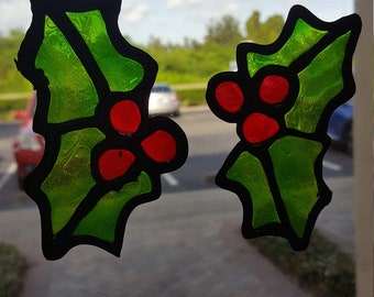 Gallery Glass Window Clings For Christmas, (2) Holly Berry Leaves