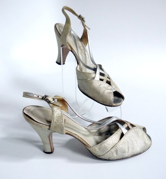 1930s Dance Date Silver Lame Evening Sandals by Se