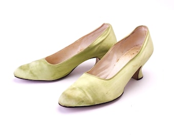 1920s / 30s Apple Green Satin Pumps UK 5