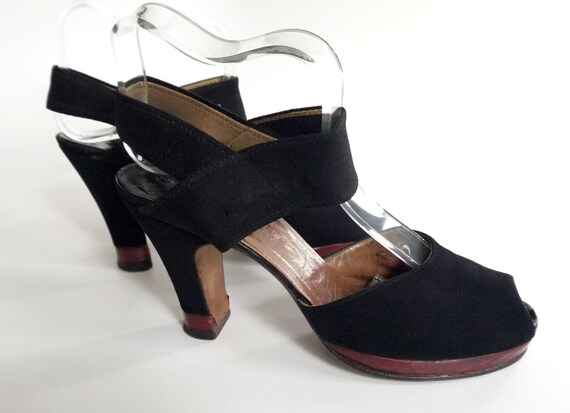 Late 1930s Black & Red Platform Sandals Shoes by P