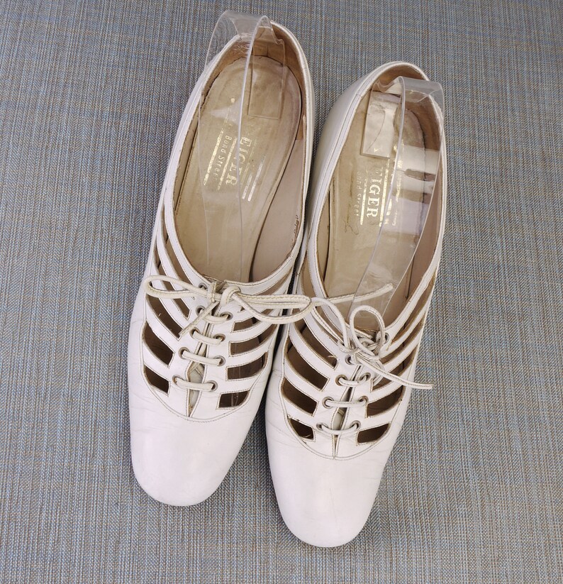 1970s Kurt Geiger White Caged Pumps UK 4 image 5