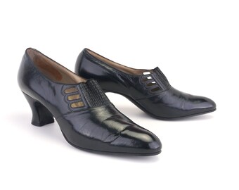 1930s Unworn Clarks Black Pumps UK 6