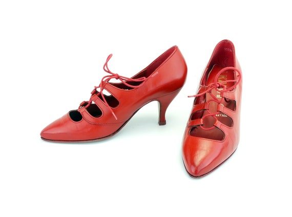 Ghillie heels sales