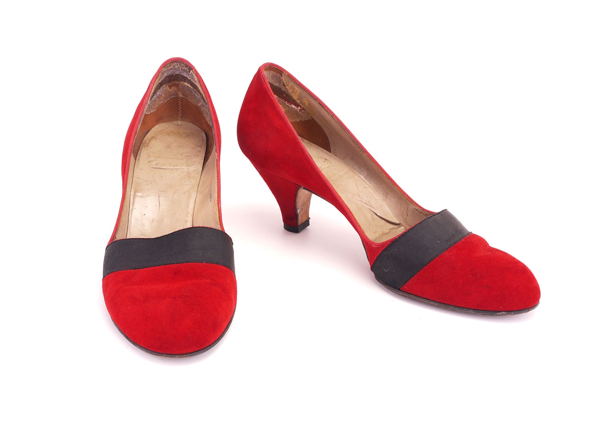 1950s Clarks Red Low Cut Doll Pumps 6