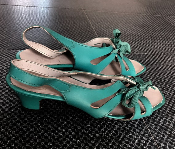 1960s Teal Sandals by Physical Culture UK 6.5 Wide - Gem