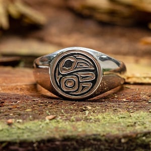 Native Collection, Native Raven Ring, Women&#39;s Signet Ring, Native Raven,Native Ladies Ring, Raven Signet Ring, Raven