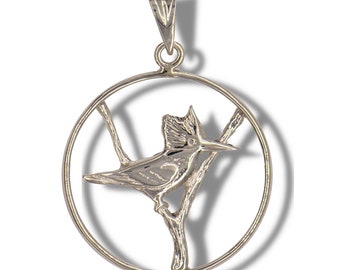 Kingfisher in Circle Pendant, Kingfisher Jewelry, Kingfisher Necklace, Kingfisher Gifts, Kingfisher Art, Common Kingfisher