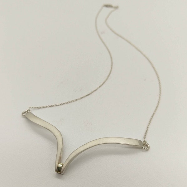 Minimal and Modern Collection, Dressy Necklace, Dressy Casual, Neutral Neckless, Elegant Dressy, Silver and Gold