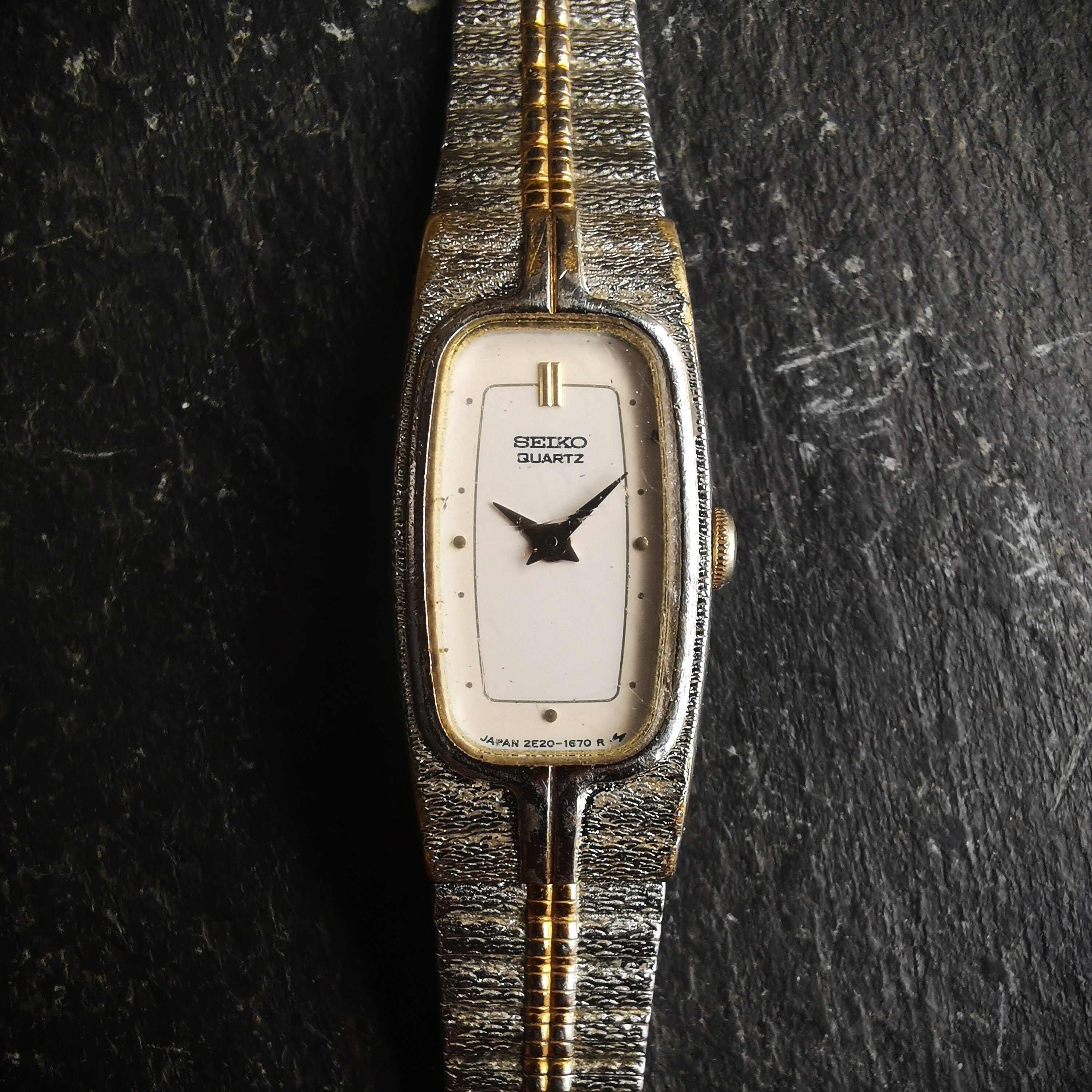 Vintage Women's Seiko Chrome and Gold Quartz Watch - Etsy