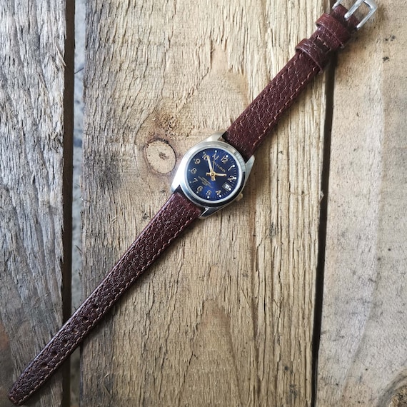Vintage Milan II Women’s Quartz Watch – Brown Leather Strap Vintage Women main image 4
