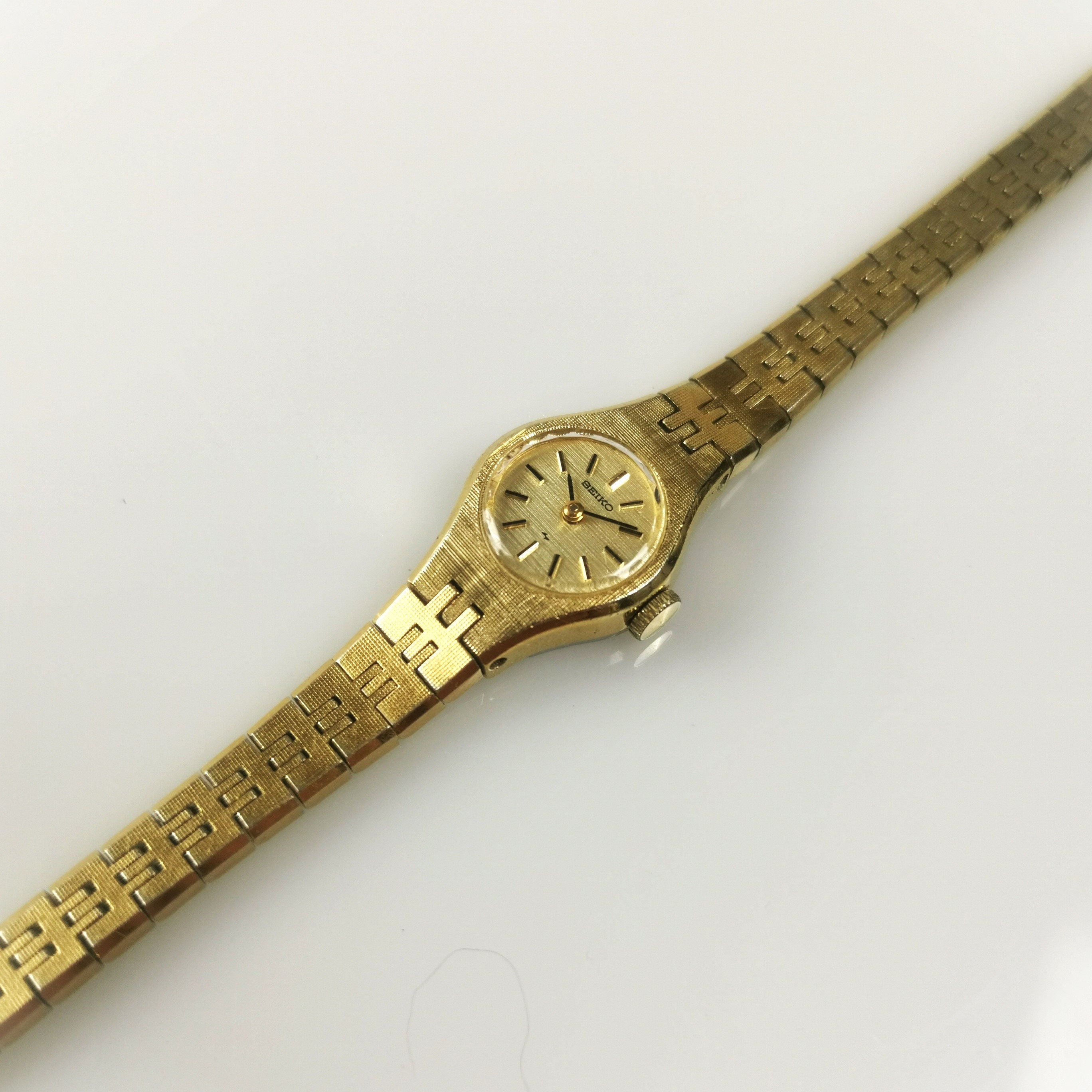 Vintage Women's Seiko Gold Plated Watch With Textured - Etsy