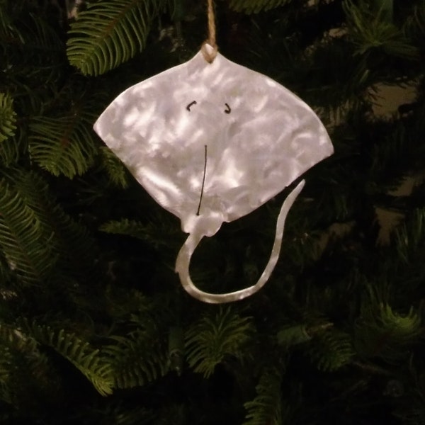 Christmas Ornament,stingray, Nautical Aluminum metal, For tree or hang anywhere. Perfect Gift! Won't rust, Great Stocking Stuffers!