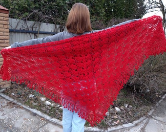 Shoulder shawl, triangle wrap crochet, wool scarf, hand knitted capelet Ready to ship