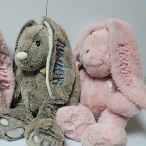 Personalized Plush Bunny - Soft and Cuddly Gift for Any Occasion