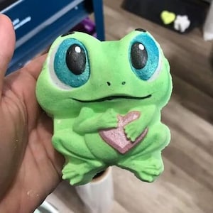 Frog Holding Heart Plastic Mold or Silicone mold, bath bomb mold, soap mold, frog mold, resin mold, heart mold, toad mold, kawaii mold, cute