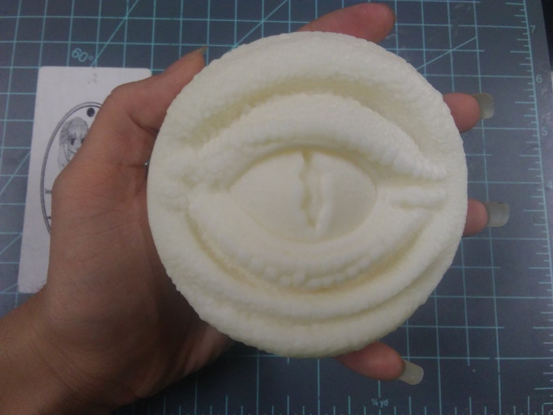 Reptile Eye Plastic Mold or Silicone mold bath bomb mold Etsy