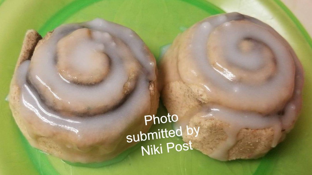 Cinnamon Roll Plastic Mold or Silicone Mold, Bath Bomb Mold, Soap Mold, Dessert Mold, Resin Mold