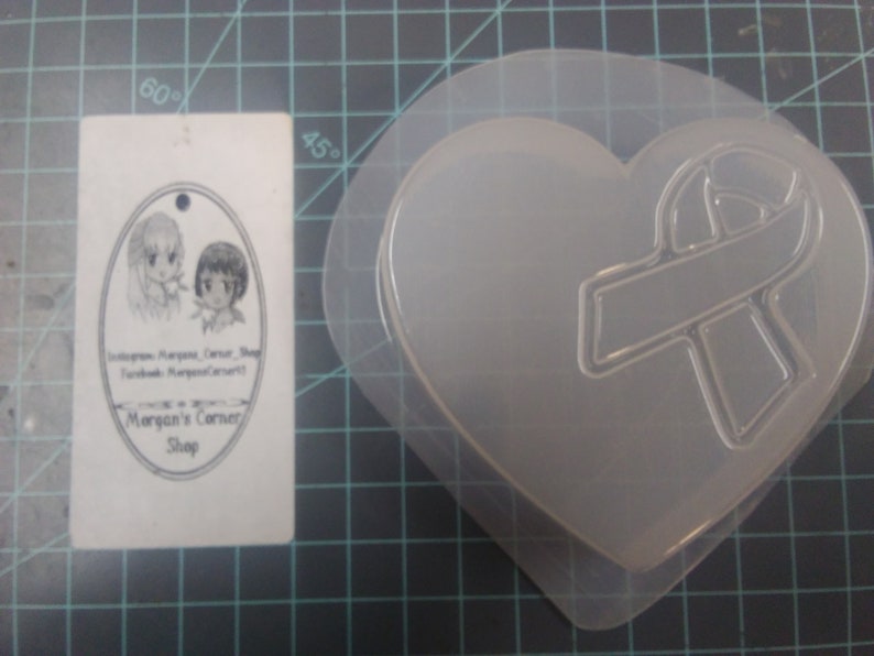 chocolate mold soap mold cancer ribbon mold ribbon mold Heart Awareness Ribbon Plastic Mold or Silicone mold resin mold bath bomb mold