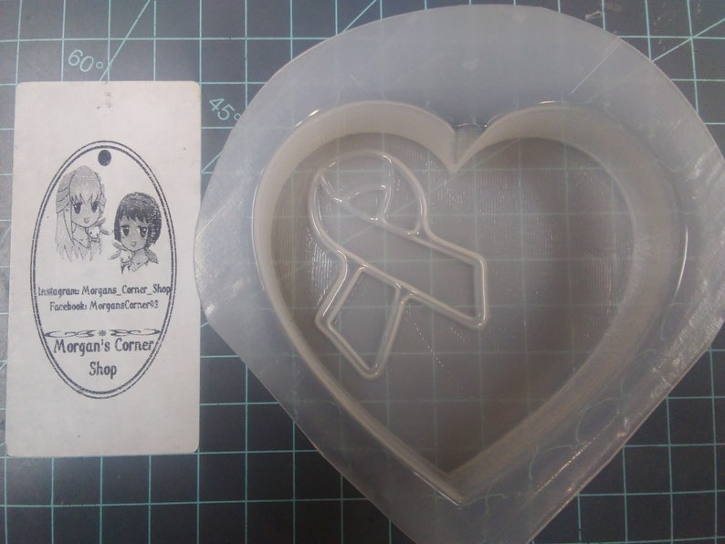 chocolate mold soap mold cancer ribbon mold ribbon mold Heart Awareness Ribbon Plastic Mold or Silicone mold resin mold bath bomb mold