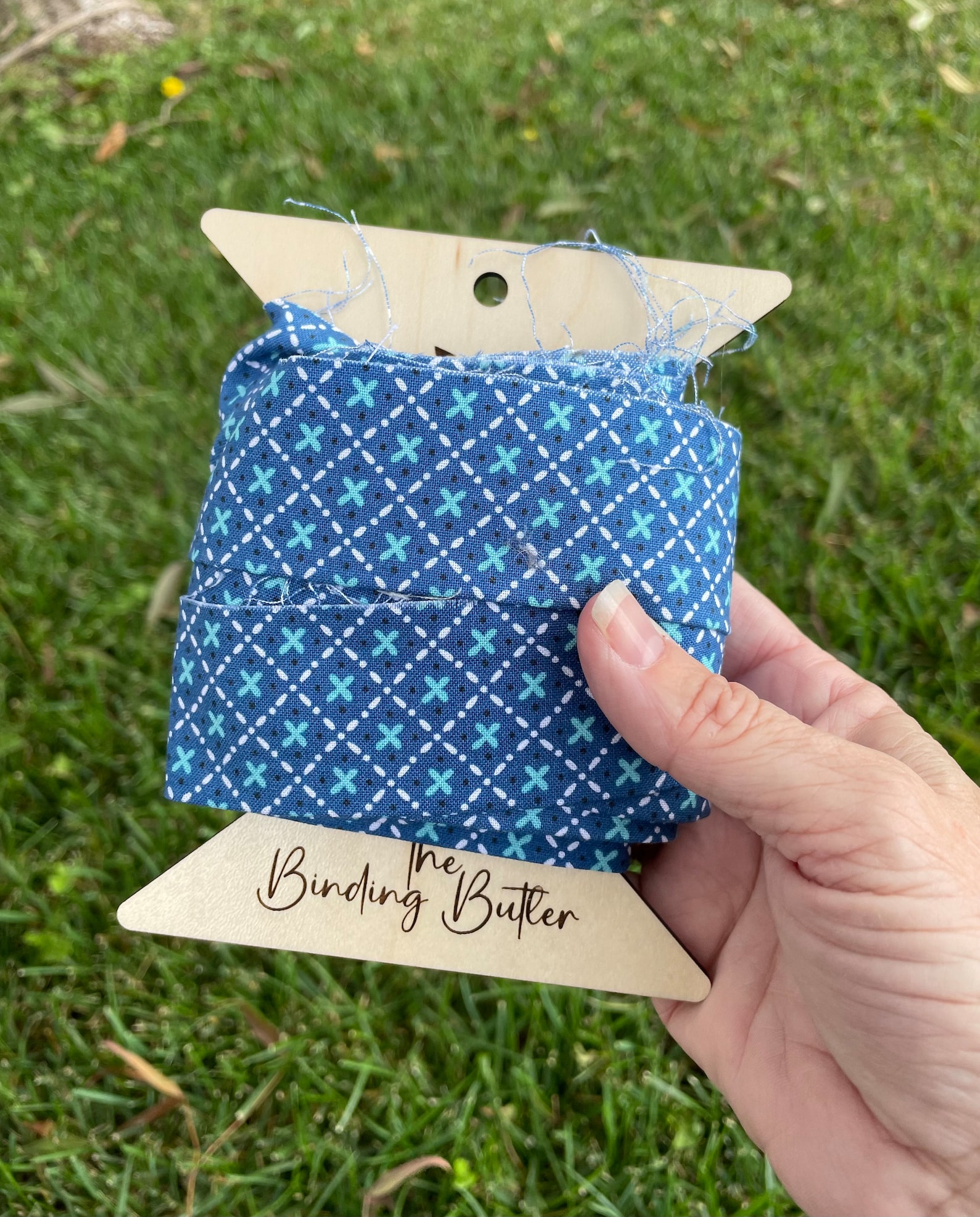The Binding Butler - Quilt Binding Storage Tool - Etsy