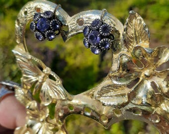 Vintage purple Flower Earrings –  Floral Design – Retro Jewelry wire