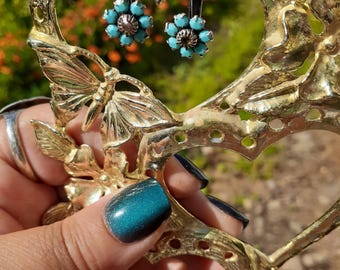 Vintage Turquoise color Blue Flower Earrings –  Silver hue Floral Design – Retro Jewelry lever backs