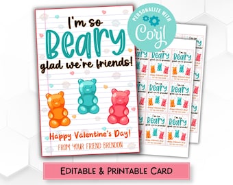 Può includere: Biglietto di San Valentino stampabile con un simpatico design di orsacchiotto gommoso. Il biglietto dice "Sono così Beary contento che siamo amici!" e "Buon San Valentino!" con il testo "Dal tuo amico Brendon".